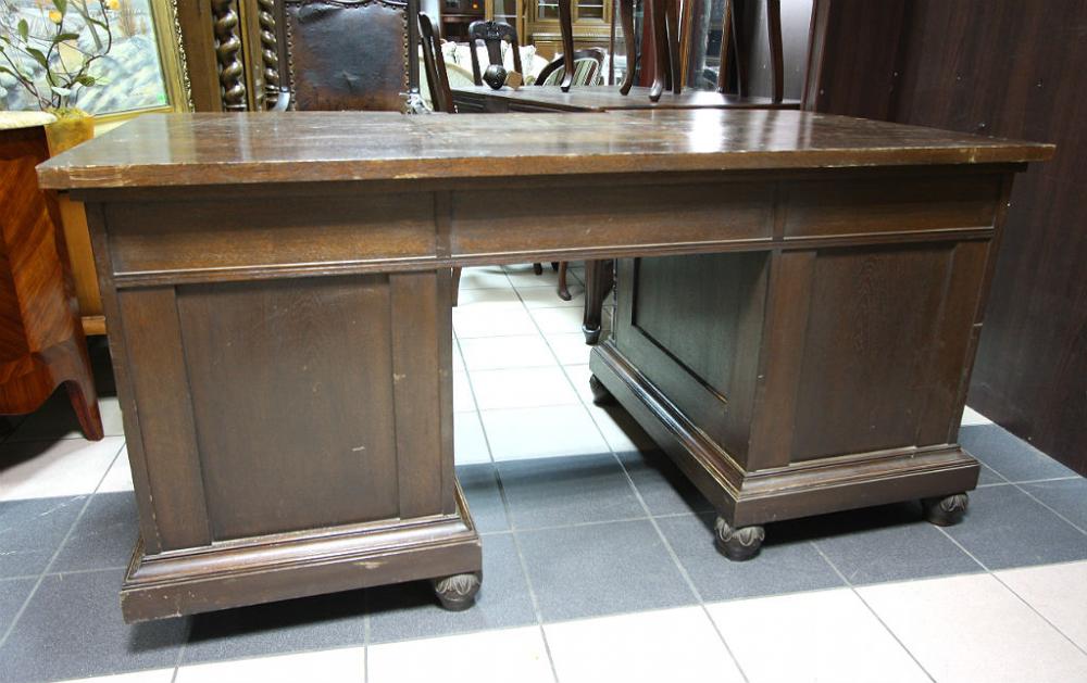 GABINET Z KOLUMNAMI - 9