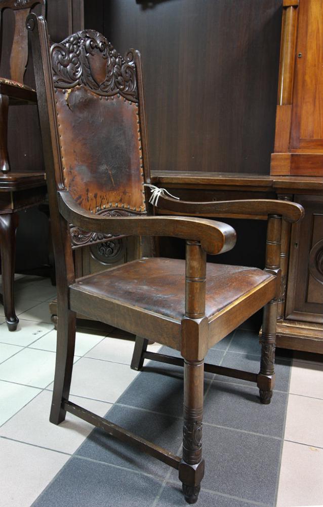 GABINET Z KOLUMNAMI - 12