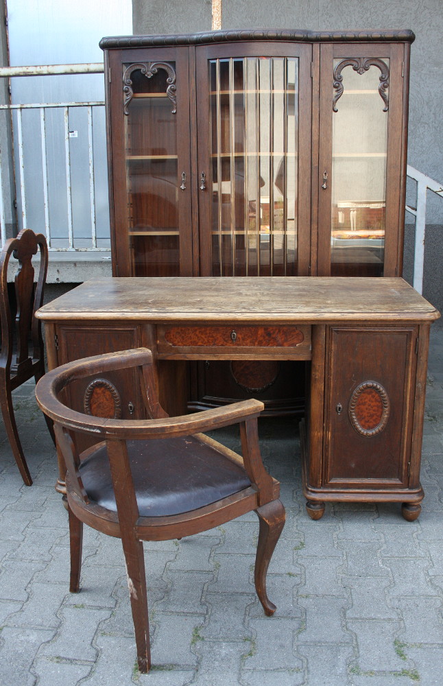 KOMPLET MEBLI GABINETOWYCH - 1