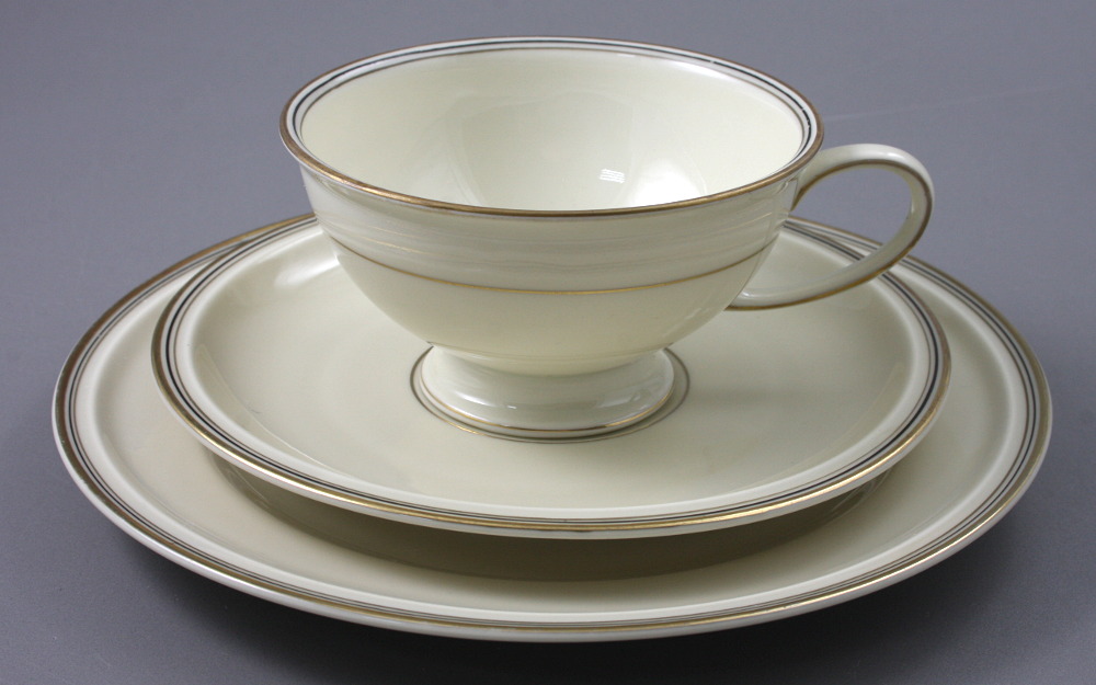 SERWIS KAWOWY DLA 6 OS. - / Rosenthal Winifred / - 9