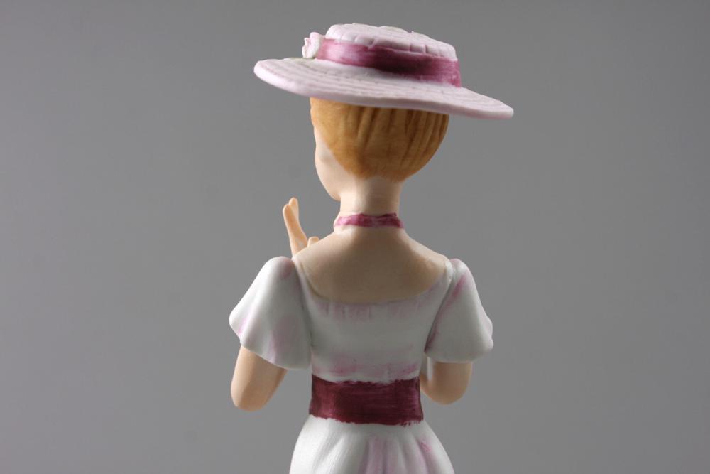 FIGURKA - DAMA W KAPELUSZU - 6