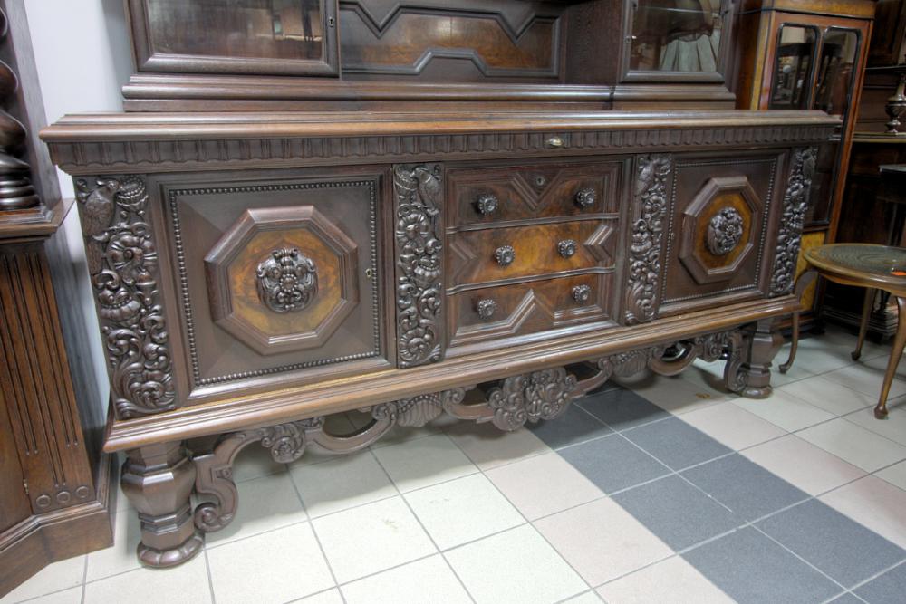 KREDENS - PIĘKNY OLBRZYM - 2