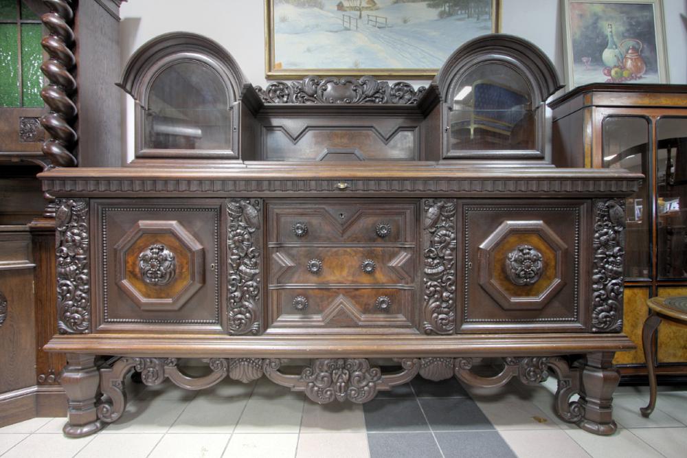KREDENS - PIĘKNY OLBRZYM - 3