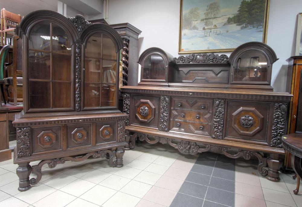 KREDENS - PIĘKNY OLBRZYM - 16