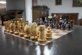 STOLIK ... NIE TYLKO SZACHOWY - zdjęcie 13