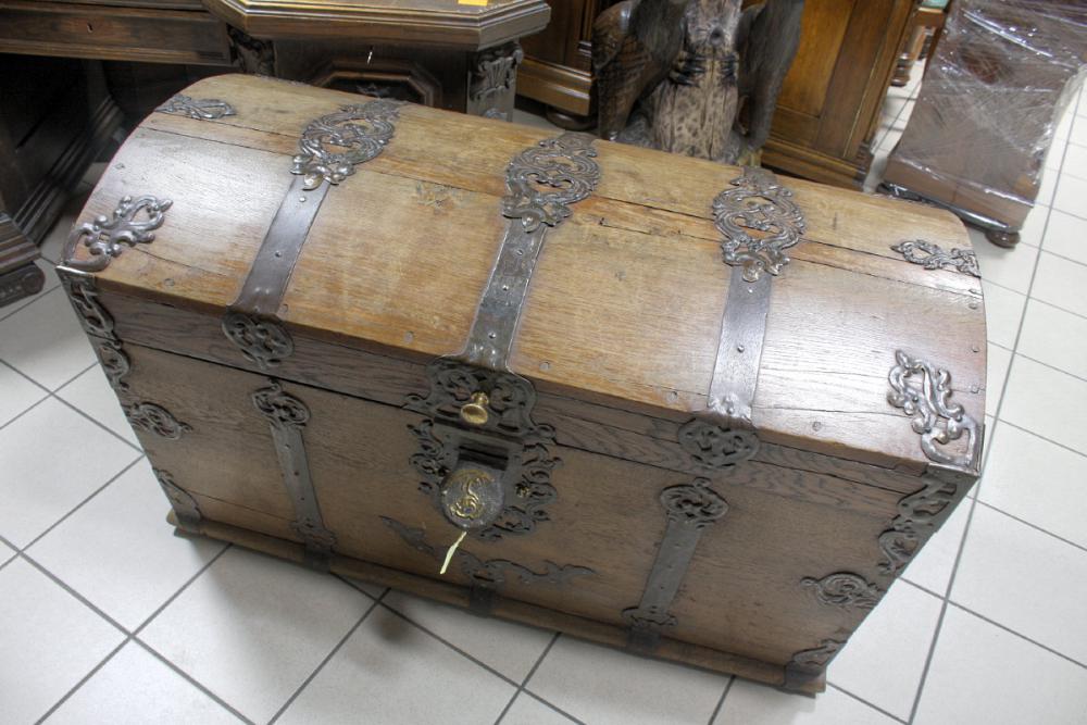 KUFER DĘBOWY XVIII wiek - 2