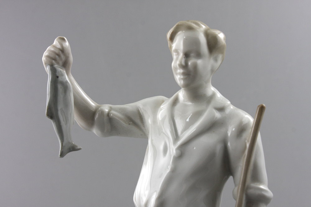 FIGURKA - WĘDKARZ / Gräfenthal / - 3