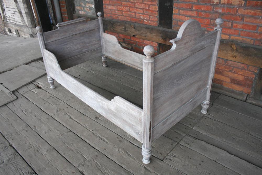 ŁÓŻKO W STYLU VINTAGE - 2