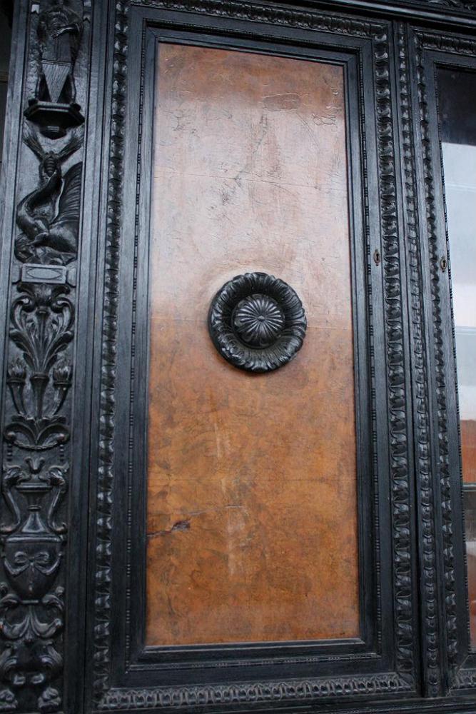 GABINET NA LWICH ŁAPACH / po renowacji / - 4