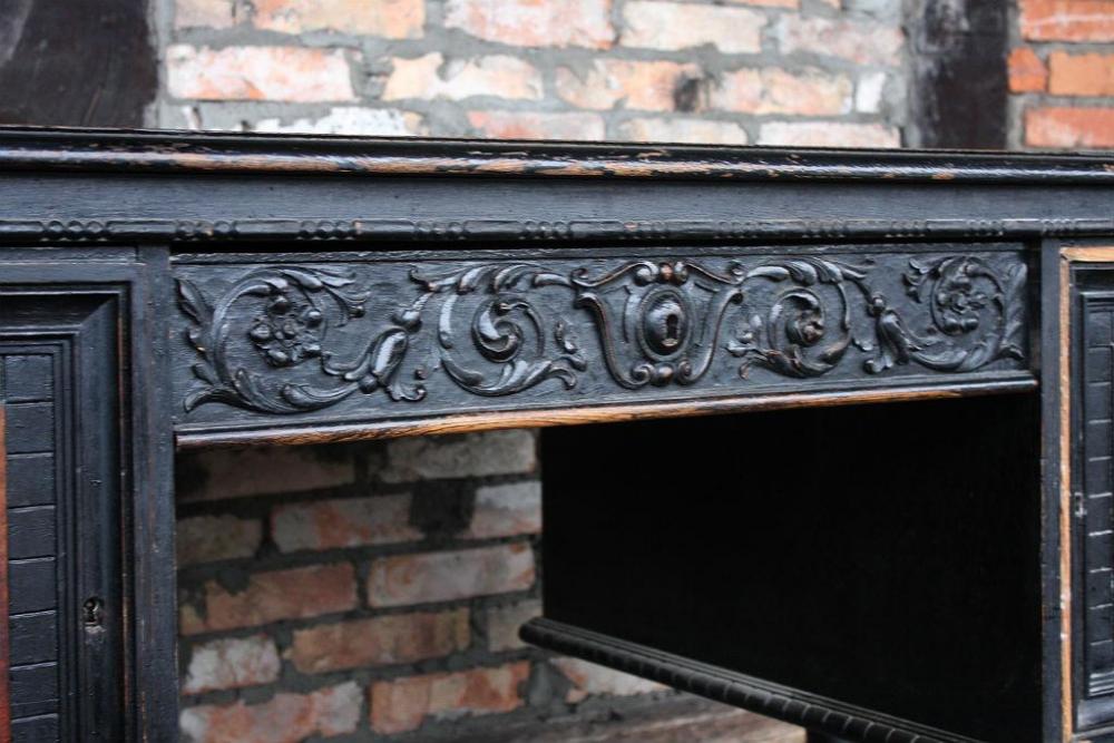 GABINET NA LWICH ŁAPACH / po renowacji / - 17