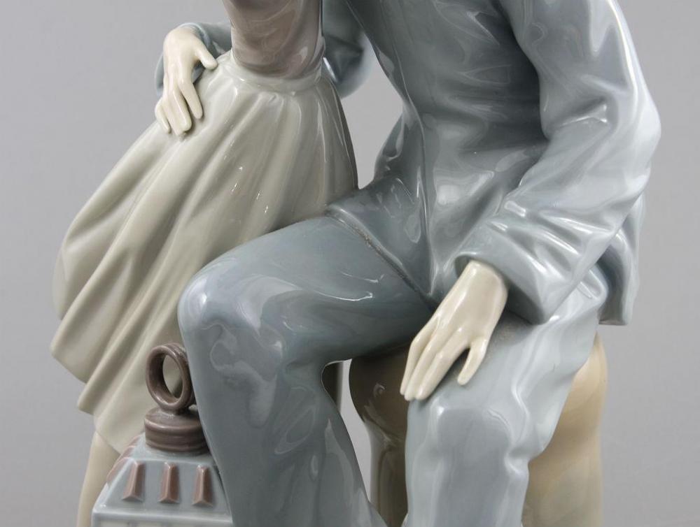 Figurka / LLADRO / - 3
