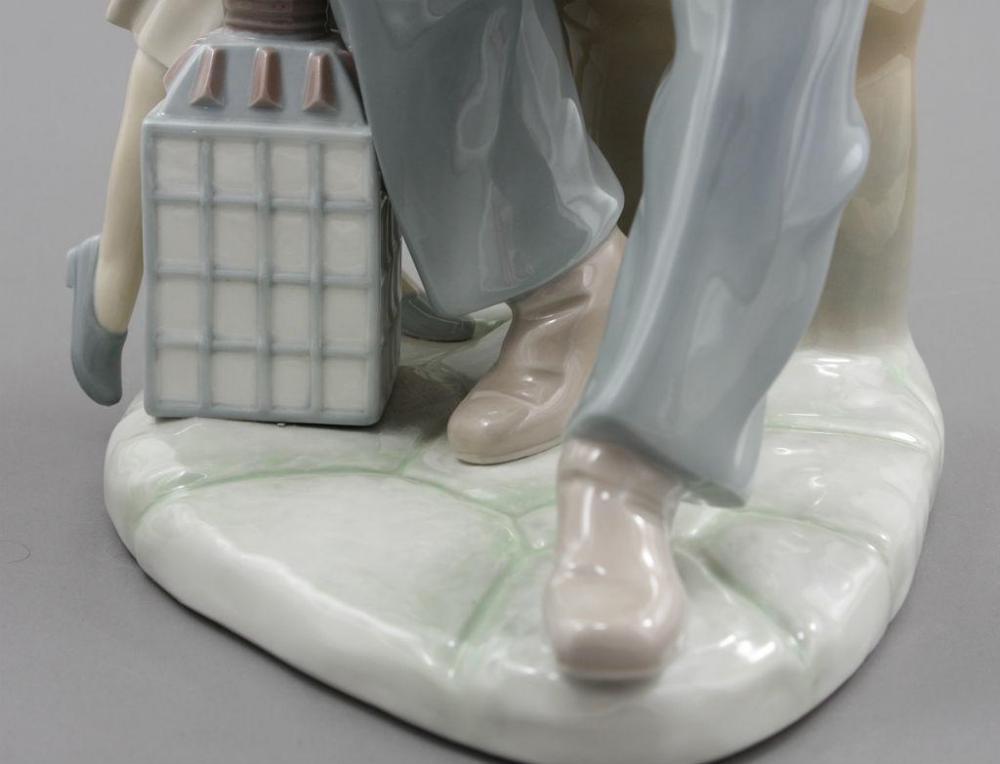 Figurka / LLADRO / - 4