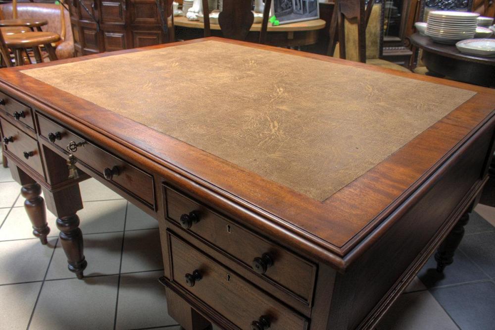 WIKTORIAŃSKIE DWUSTRONNE BIURKO / po renowacji / - 3