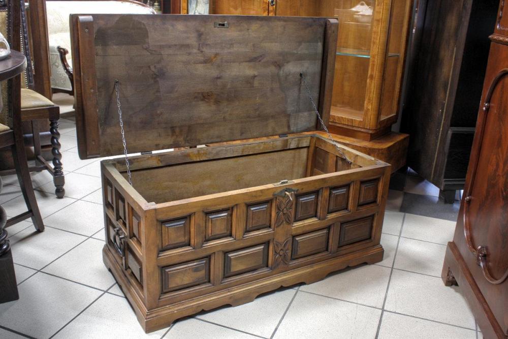 SKRZYNIA Z KASETONAMI - 2