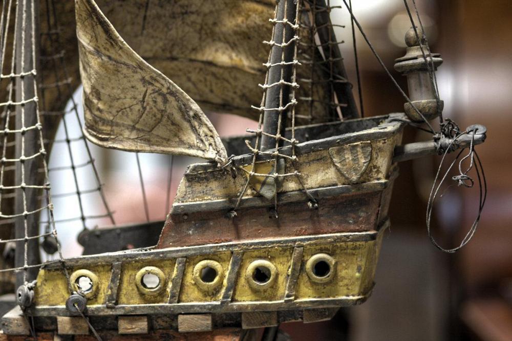 STARA MAKIETA ŻAGLOWCA  - 5