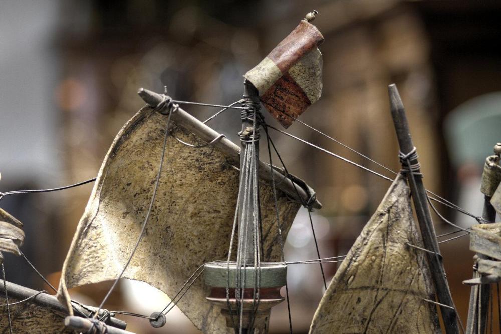 STARA MAKIETA ŻAGLOWCA  - 7