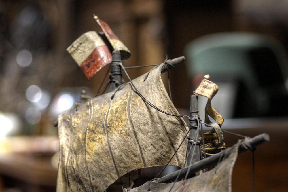 STARA MAKIETA ŻAGLOWCA  - 9