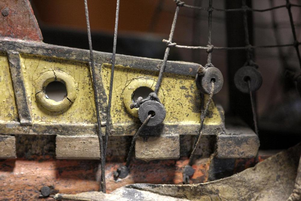 STARA MAKIETA ŻAGLOWCA  - 15