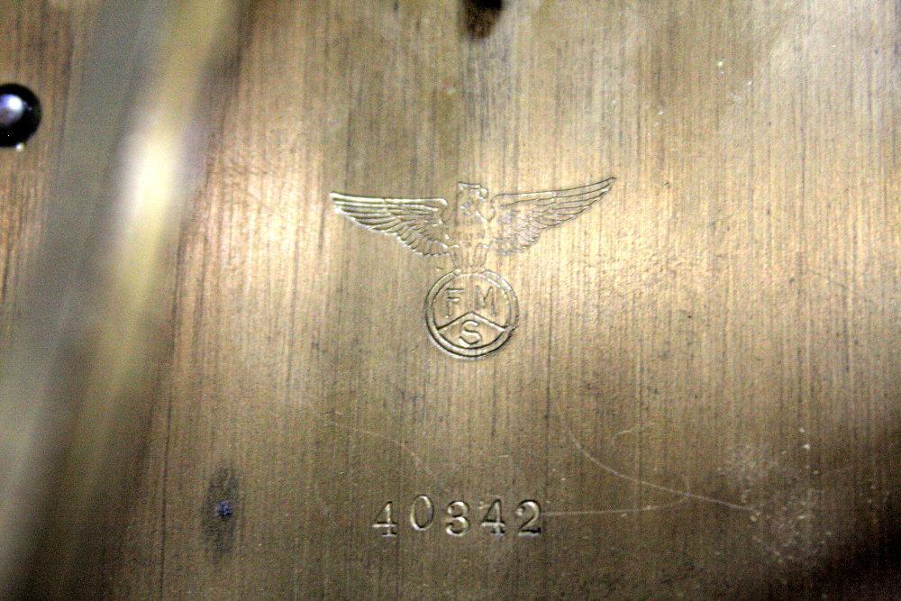 ZEGAR STOJĄCY / CHŁOP / F.M.S. - 7