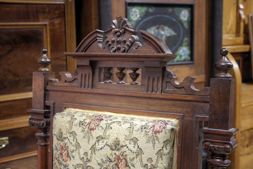 EKLEKTCZNY FOTEL-TRON - 3