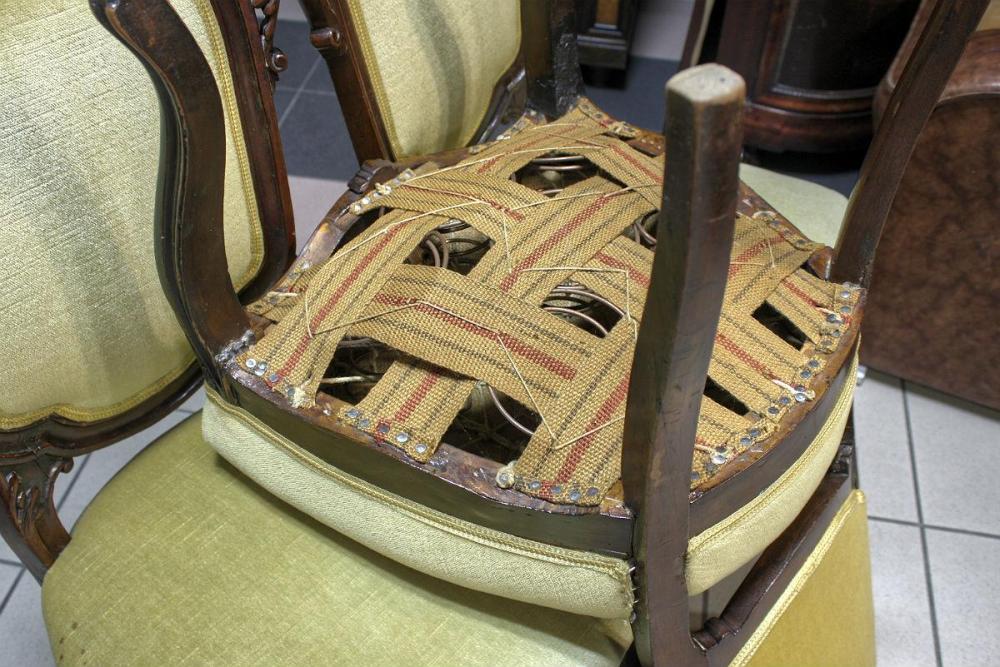 TRZY KRZESŁA CHIPPENDALE - 5