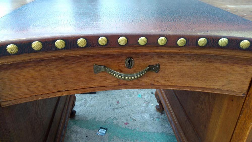 ZGRABNE DĘBOWE BIURKO  - 6