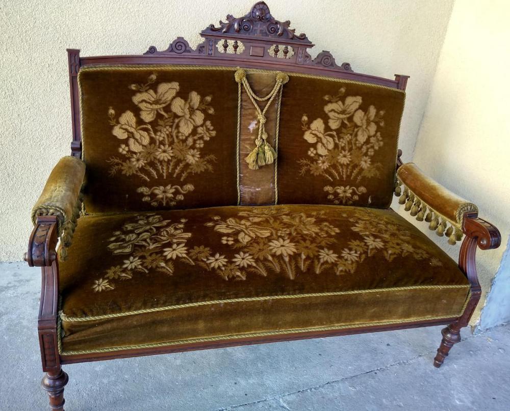 EKLEKTYCZNA SOFA - 2