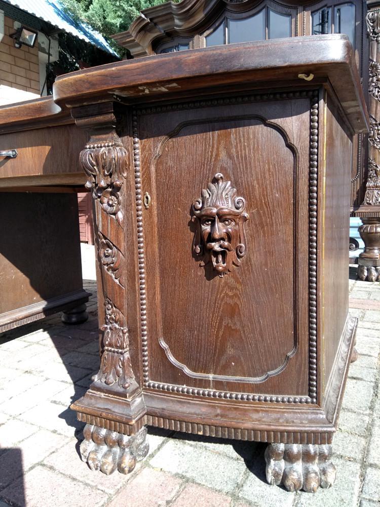 WYTWORNY KOMPLET GABINETOWY - 13