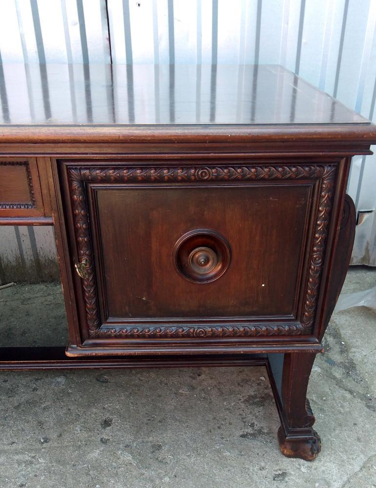 BIURKO NEORENESANS - 1