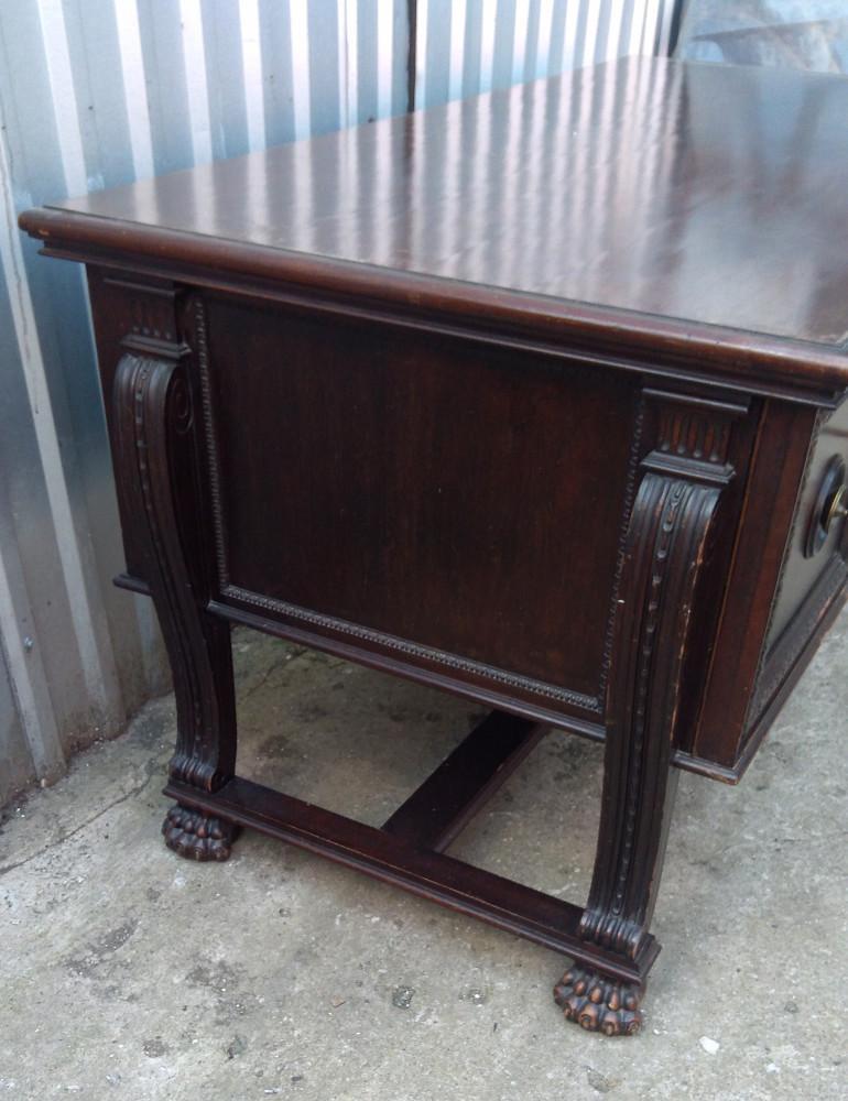 BIURKO NEORENESANS - 2