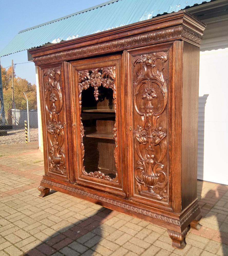 BIBLIOTEKA - BOGATE ZDOBIENIA - 2