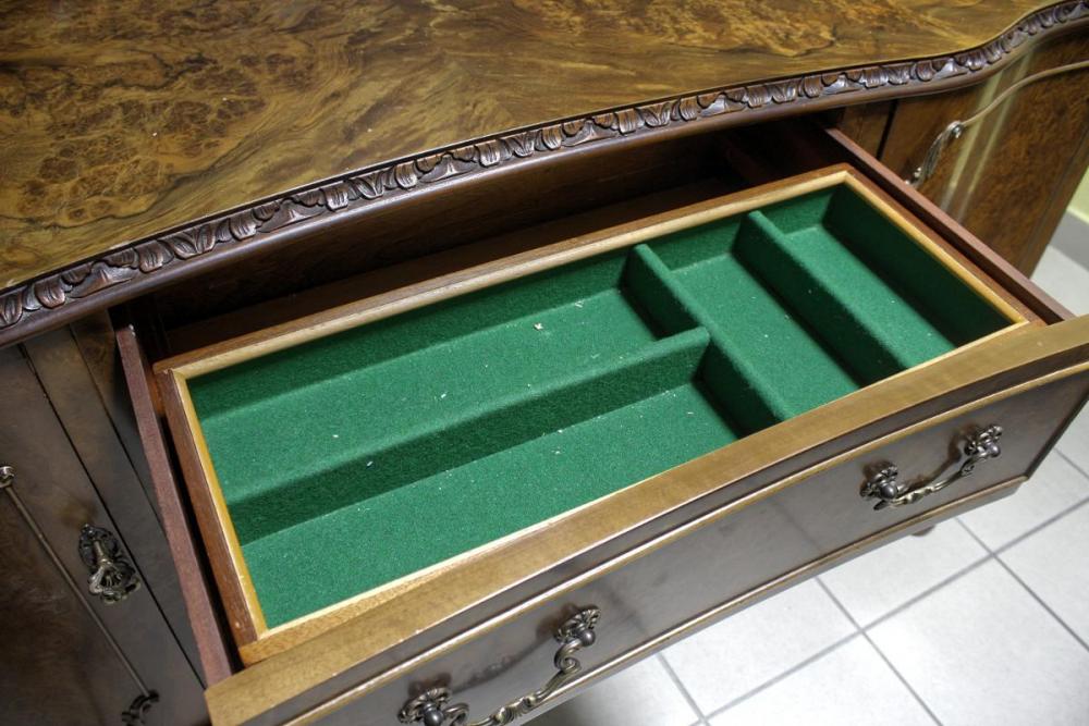 KOMODA-BUFET CHIPPENDALE - 7