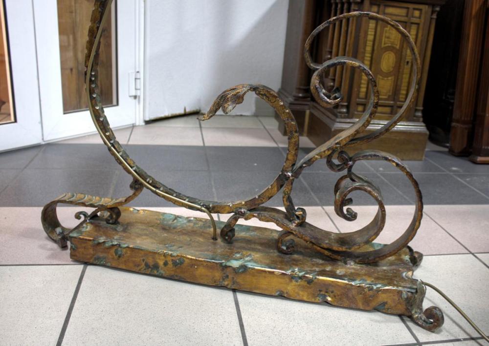 OLBRZYMIA LAMPA - METALOPLASTYKA - 6