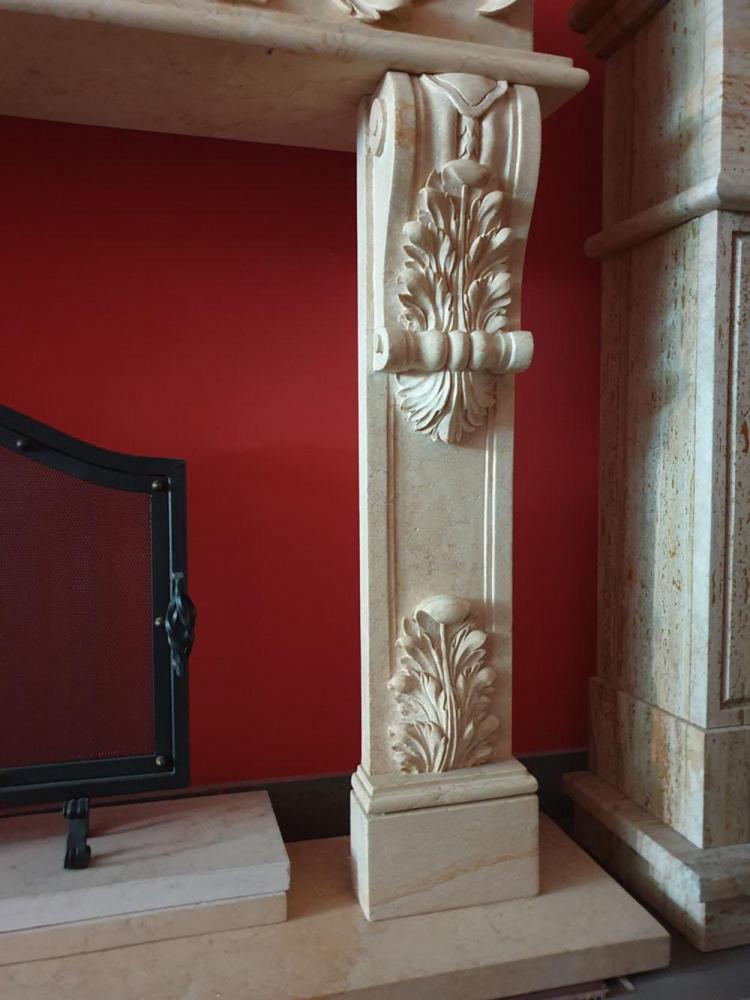 KOMINEK MARMUROWY – PORTAL RENESANS – ex DOLINA LOARY - 8