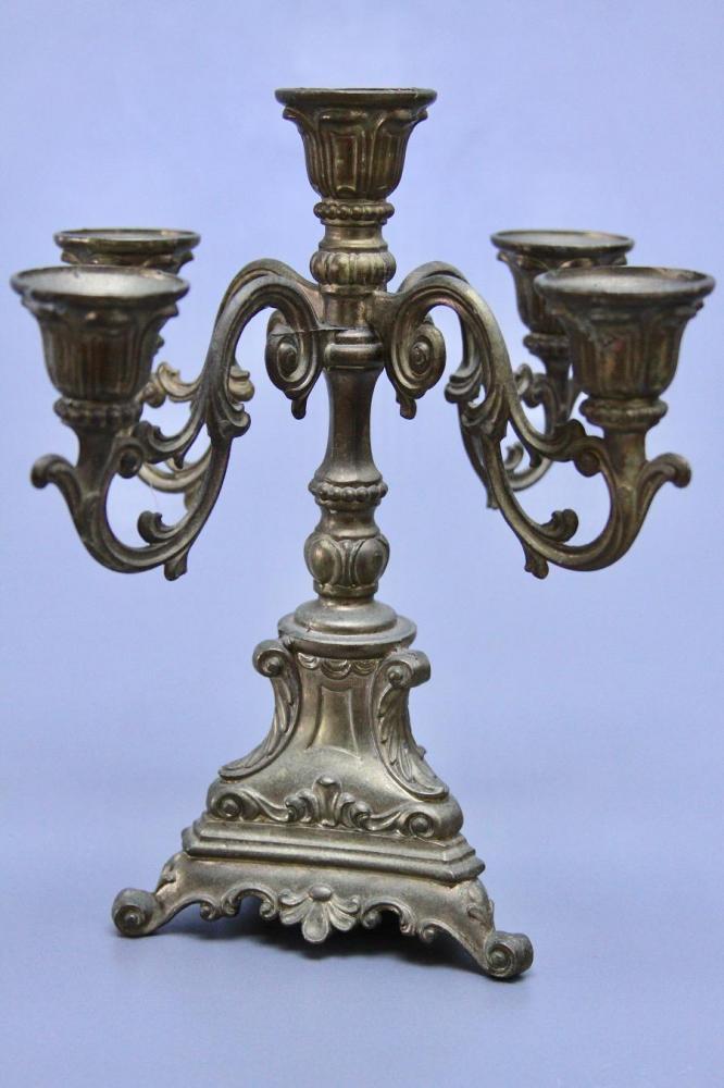 NIEWIELKI MOSIĘŻNY ŚWIECZNIK - 5