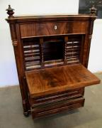 PRZEPIĘKNY MAHONIOWY SEKRETARZYK Z II POŁ. XIX W - zdjęcie 1 PRZEPIĘKNY MAHONIOWY SEKRETARZYK Z II POŁ. XIX W - zdjęcie 1