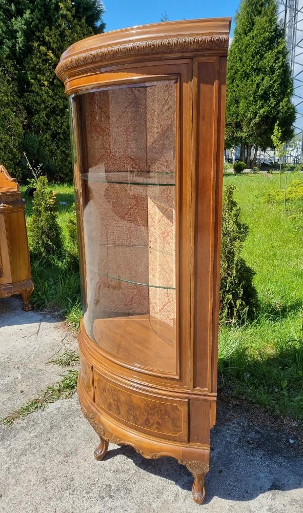 WITRYNA NAROŻNA CHIPPENDALE - 2