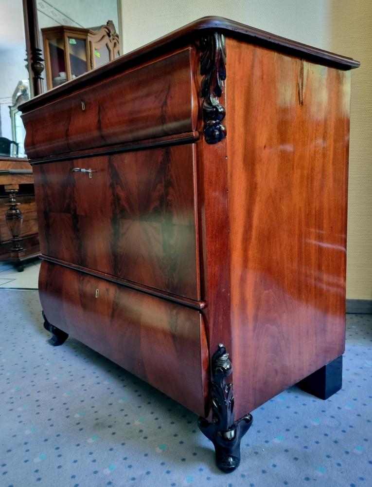 Komoda ludwikowska - 1