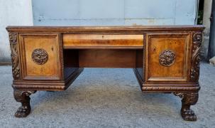 Biurko neorenesansowe - zdjęcie 1