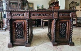 Biurko neorenesansowe - zdjęcie 1