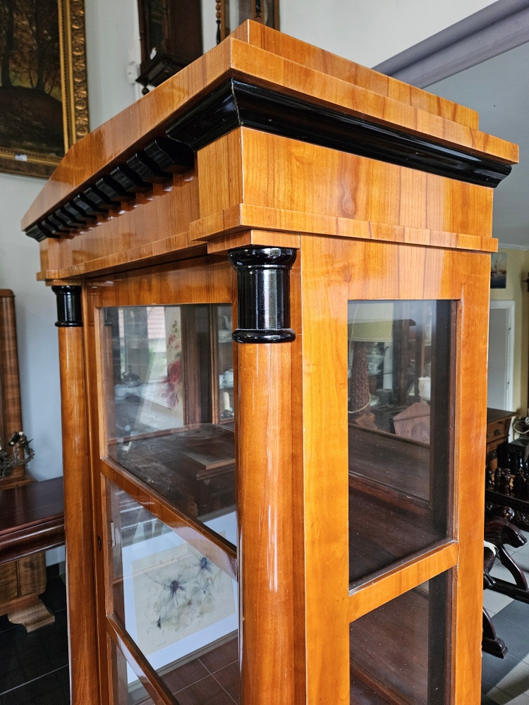 Serwantka w stylu biedermeier - 5