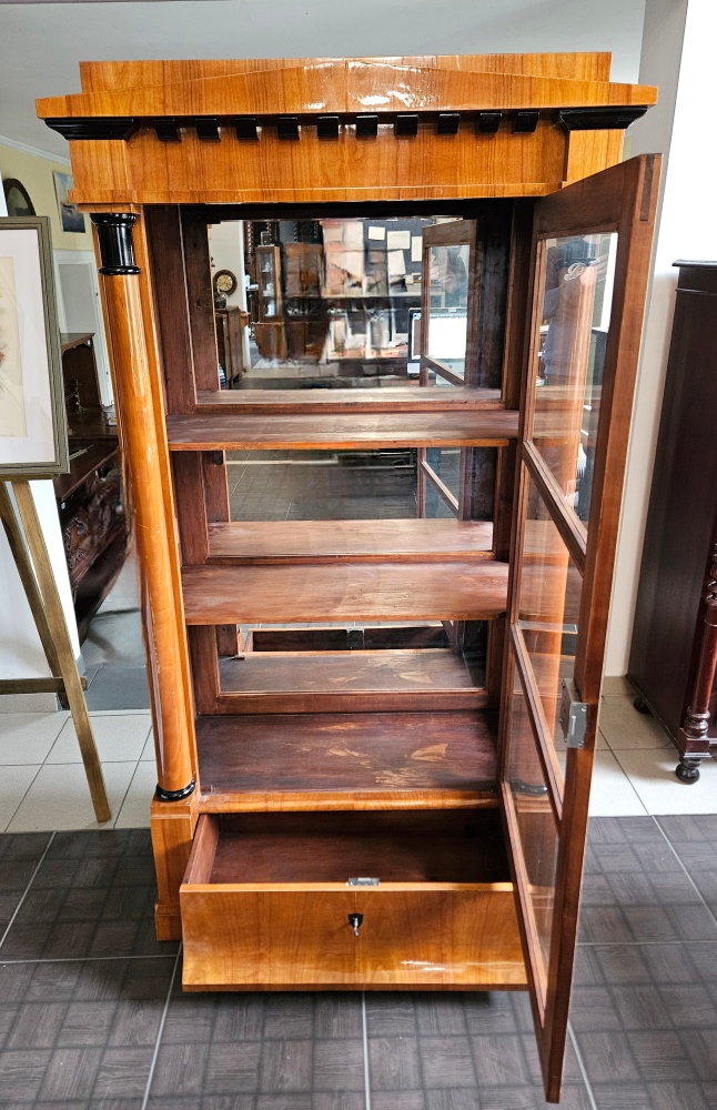 Serwantka w stylu biedermeier - 7