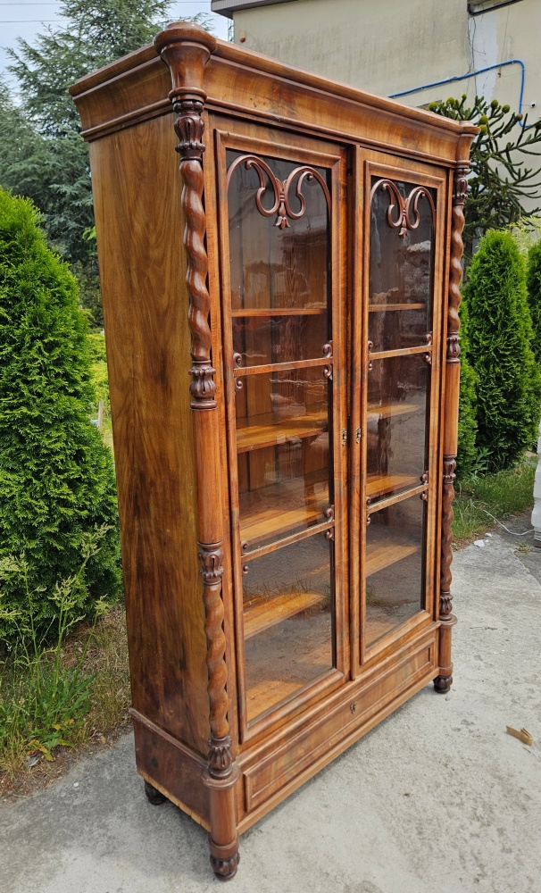 Witryna - biblioteczka ludwikowska - 6
