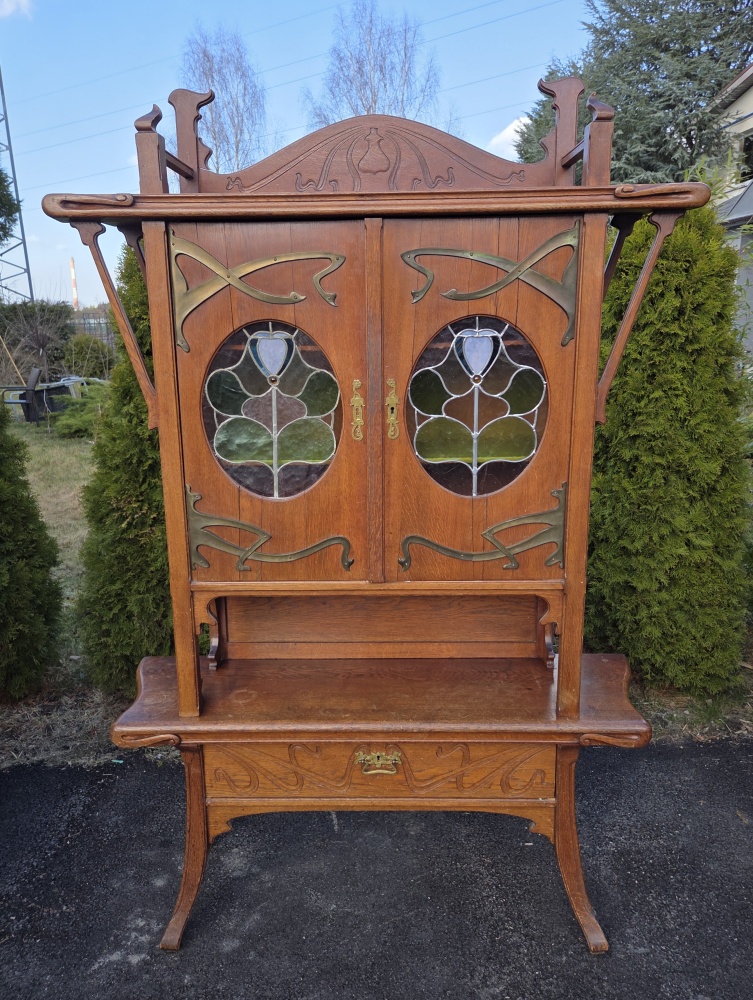 Niepowtarzalny kredens secesyjny. - 1