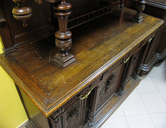 KREDENS EKLEKTYCZNY - 1